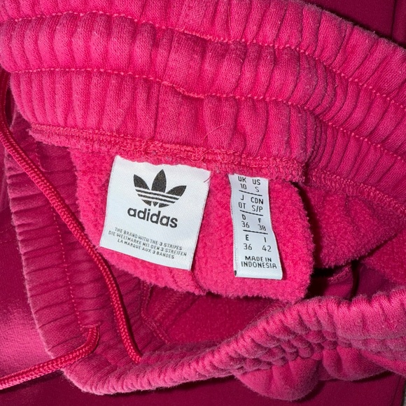 Adidas Adicolor Essentials Crew Sweatshirt and Sweatpants - Picture 4 of 4